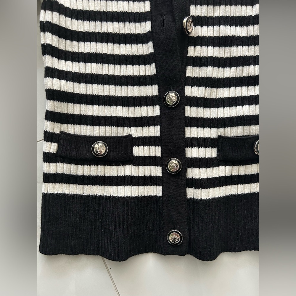 Black and White Striped Ribbed Cardigan - Picture 4 of 6